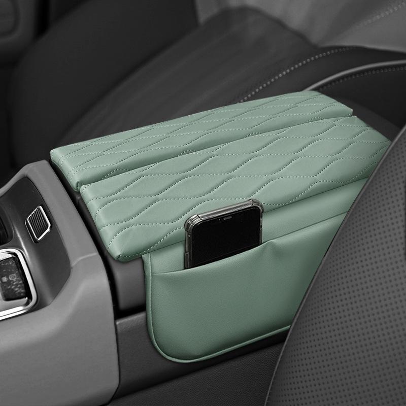 Beijing BJ40 Console Armrest Pad & Storage Cover