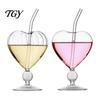 Professionelles Bartender-Glasware Herzförmiges Cocktailglas, 220 ml Klarer Kelch mit Strohhalm, Elegante Raffinierte Weingläser für Dates Kaltgetränk