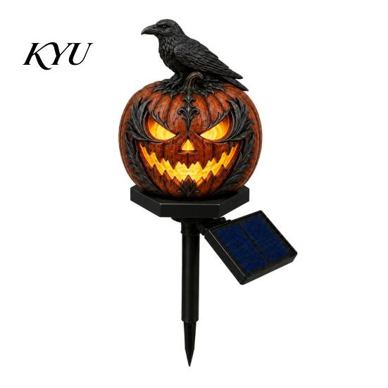 Warm Amber Light Solar Halloween Pumpkin Garden Stake Light, Waterproof Resin LED Decorative Lawn Lamps Lantern, Spooky Yard Lighting for Outdoor