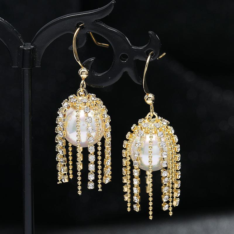 Korean Niche Design Temperament Socialite Crystal Earrings Women's High-end Sense Retro Fringed Long Earrings Trendy Earrings