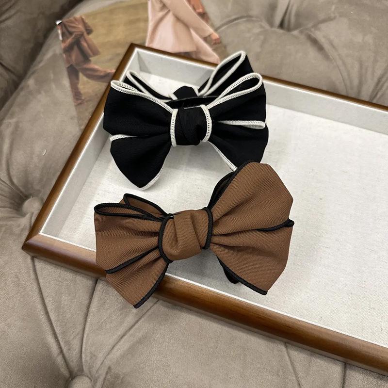 Diamond Flower Hair Claw Clip - Elegant Updo Accessory for Women