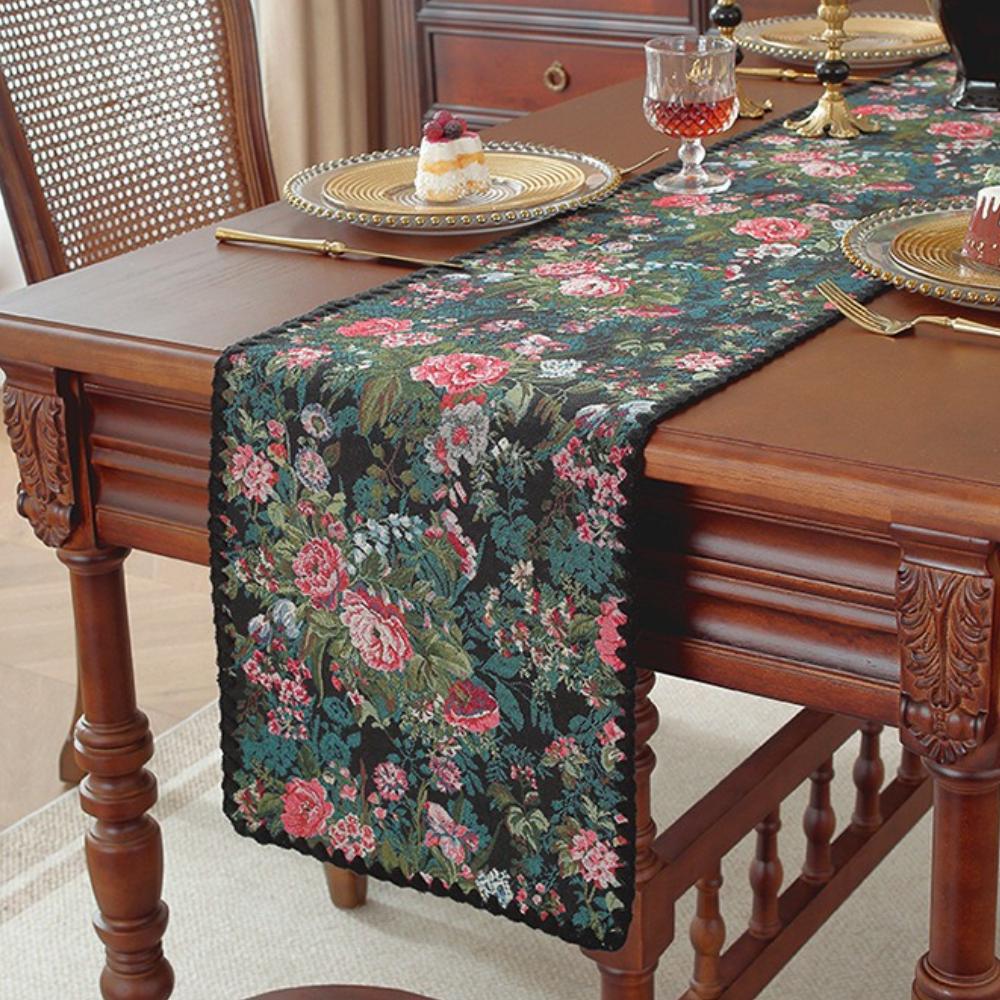 Table Runner Cotton Linen Rectangle Tabletop Decoration Embroider Tablecloth for Wedding Kitchen Holiday Party Home Decor