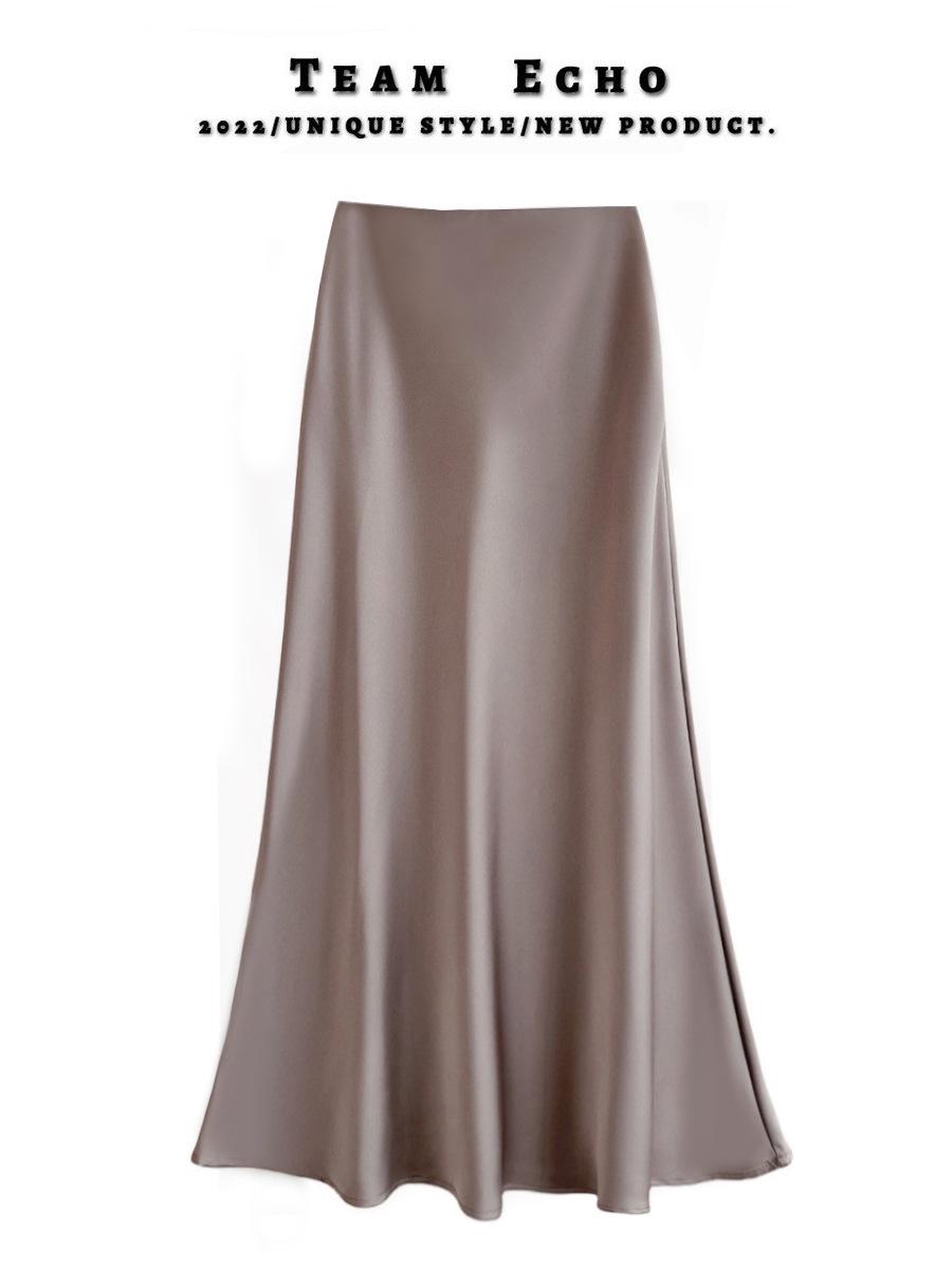 

Юбка А-силуэта с завышенной талией, облегающая, атласная, с хвостом русалки, на весну/лето 2025 Large