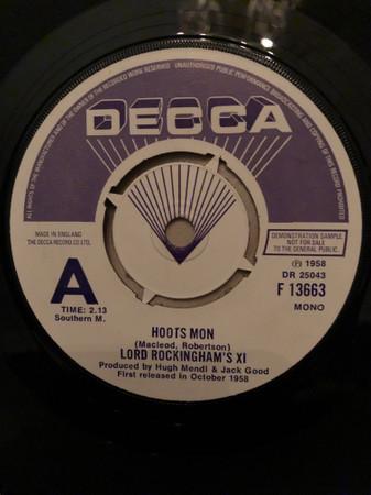

7inch Record LORD ROCKINGHAM S XI - Hoots Mon F13663PROMO Decca 1976 UK Pop Used