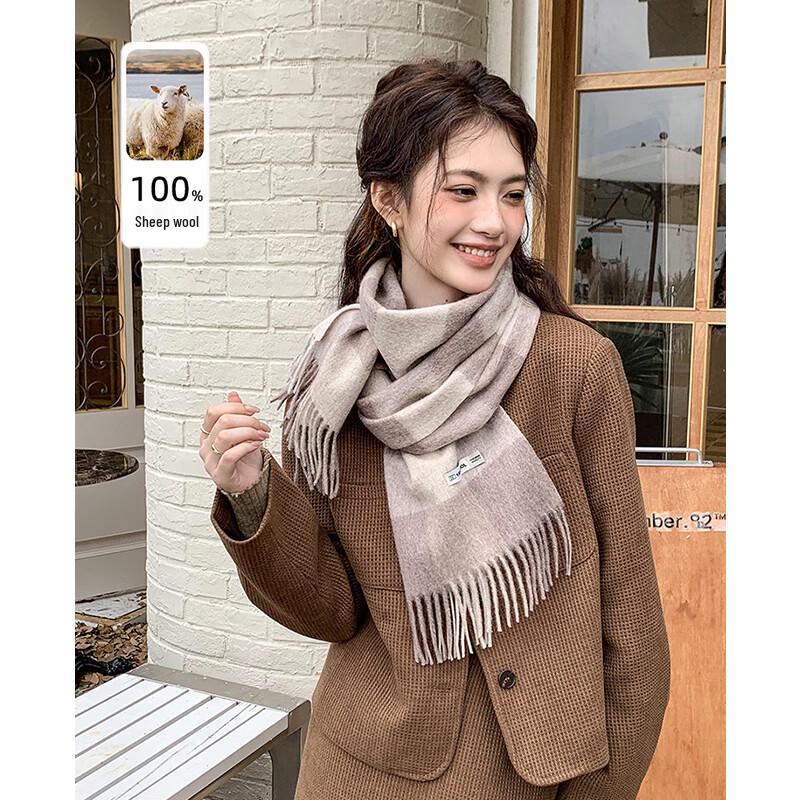 VICTORIA&VERA Classic Plaid Tassel Scarf