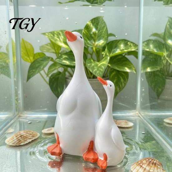 Small Decorative Figures for Indoor Landscaping Double Duck Figurine, Resin Micro Landscape Ornaments, Waterproof Miniature Animal Statues Outdoor