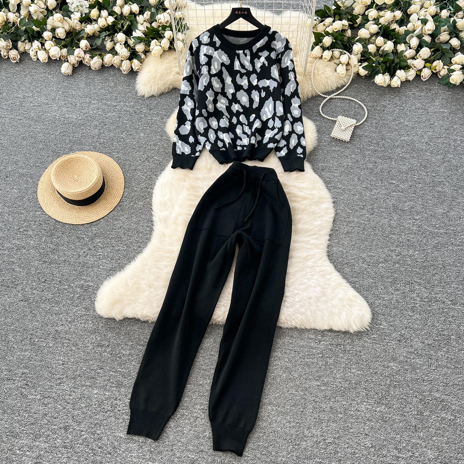 

Осенне-зимний женский трикотажный свитер с принтом, брюки, комплект из двух предметов, женский свитер с круглым вырезом и спортивный костюм с брюками длиной до щиколотки One Size