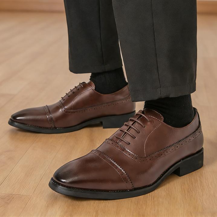 Fashion Designer New Men's Vintage Fashion Brogues Oxford Shoes Male Formal Wedding Dress Homecoming Sapatos Tenis Masculino