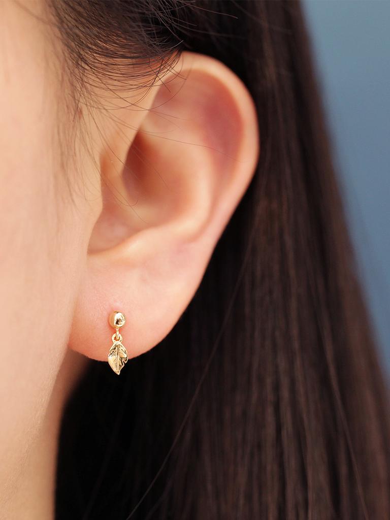 Minimalpiercing 14K Leaf Drop Ball Piercing Earrings