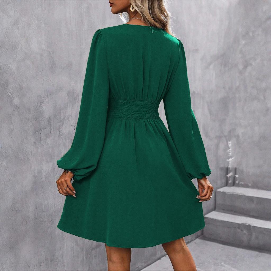Modisches Damenkleid mit V-Ausschnitt, langen Ärmeln, Falten und vielseitigem Design