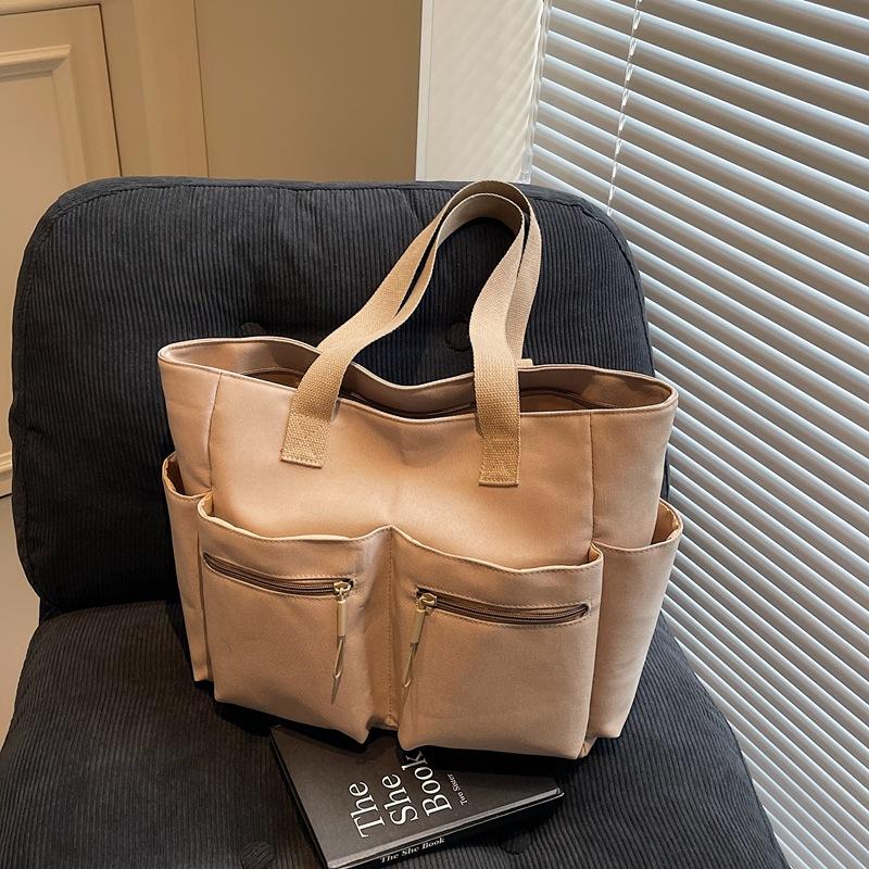 Casual Large-capacity Canvas Bag Women's New Versatile Multi-pocket Shoulder Bag Commuter Tote Bag