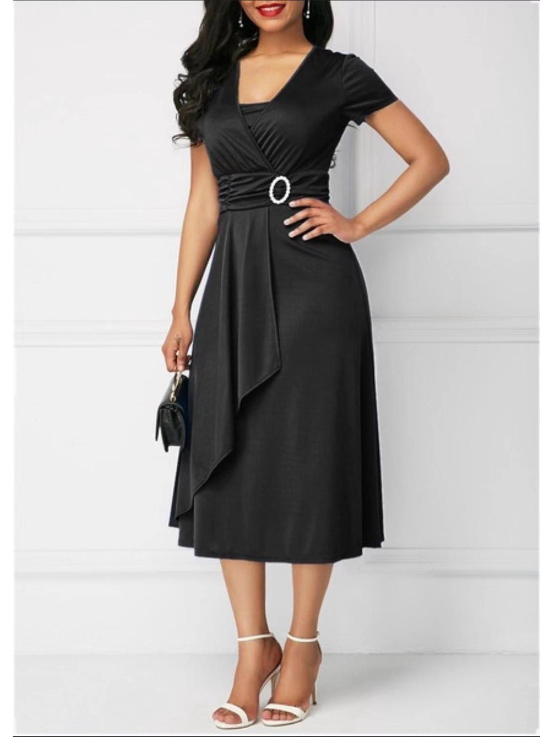 

Asymmetrical V-Neck Evening Dress with Fashion-Forward Flair 2XL
