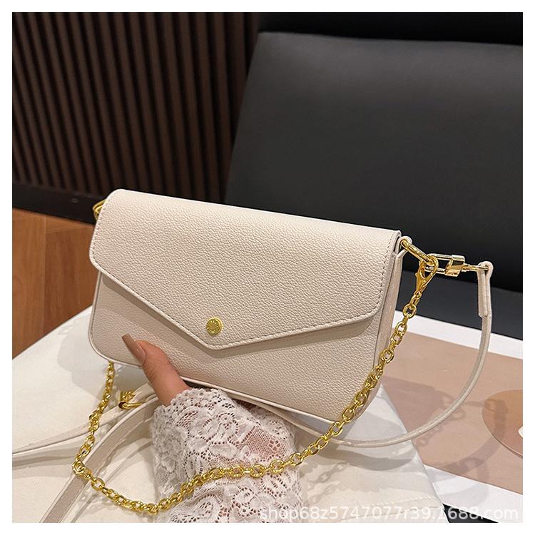 

Niche design small bag women s 2025 new fashion simple small square bag women s fashion commuter shoulder messenger bag белый