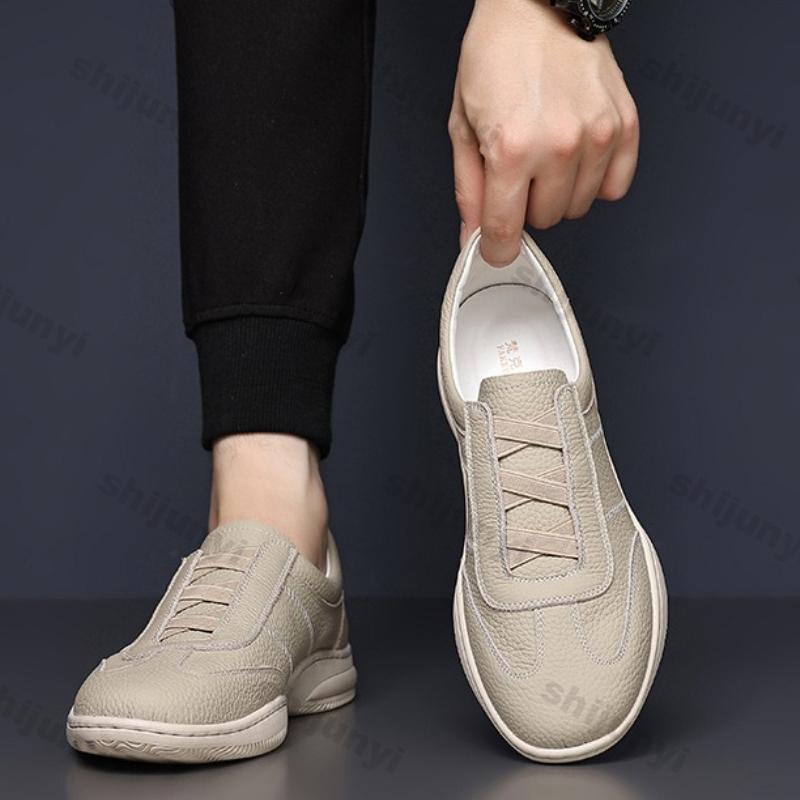 Fashion Men's Leather Shoes 2025 Summer New Fashion Breathable Casual Shoes Lightweight Comfortable Outdoor Non Slip Sneakers Zapatillas