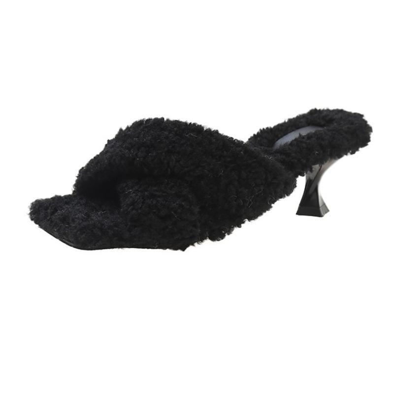 Fashion High Heels Slippers Women Square Toe Heeled Sandals Designer 2025 Summer New Shoes Fur Fashion Party Slingback Woman Flip Flops