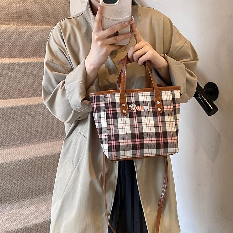 Trendy Bucket Bag For Women Chic Crossbody Style In Black Brown And Coffee Colors