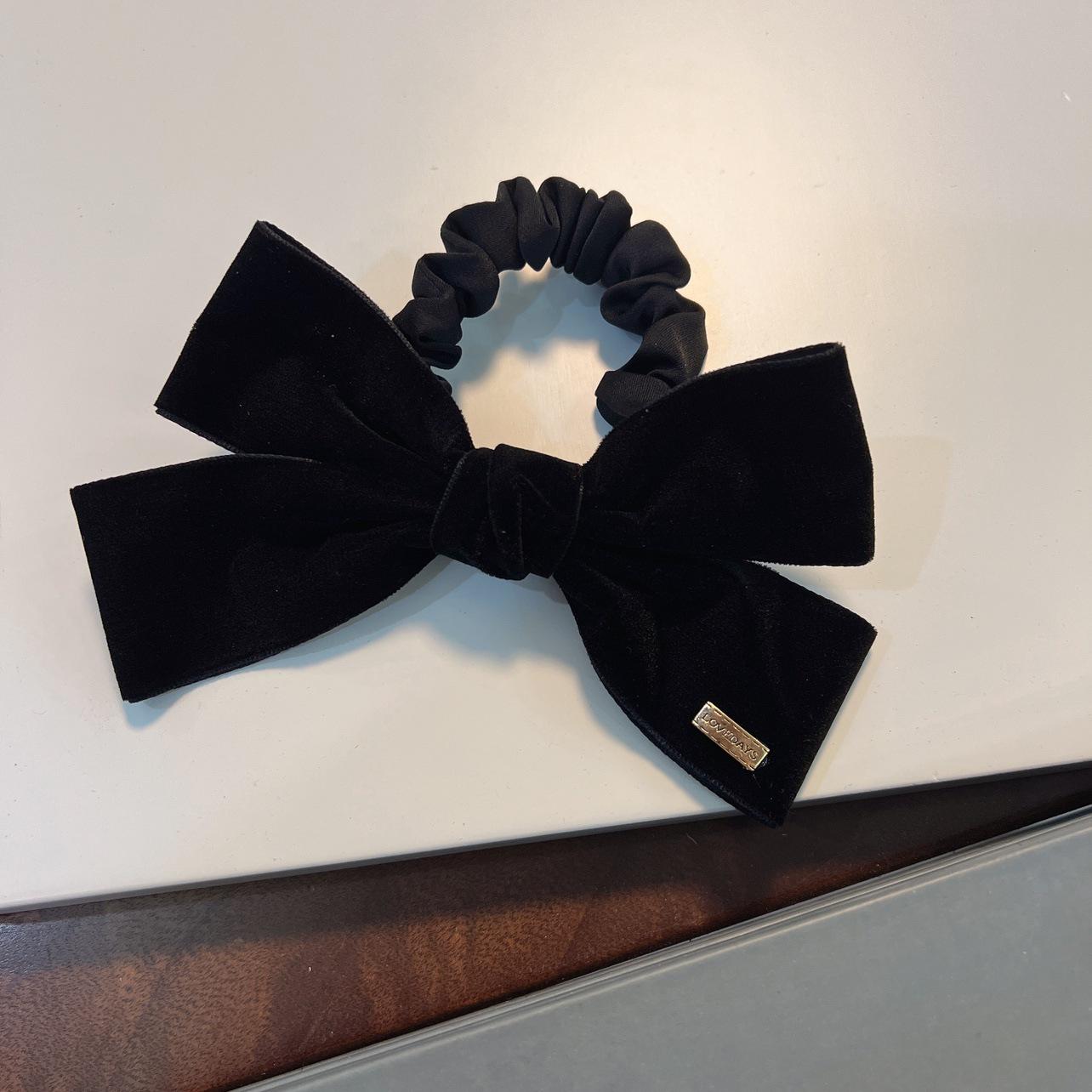 

Французская ретро-повязка на голову из бархата с золотым лейблом и бабочкой (Осень зима) чёрный