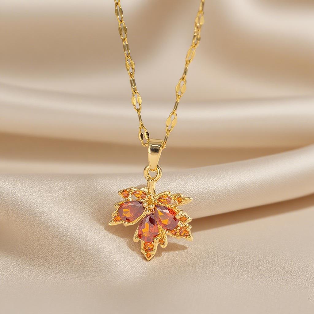 Personalized Diamond‑Inlaid Maple‑Leaf Titanium‑Steel Women Necklace, Ins‑Style Light‑Luxury Versatile High‑End Collarbone Chain Jewelry
