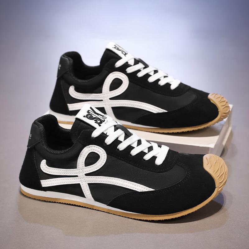 Spring new men's casual retro sports board shoes lightweight soft-soled Forrest Gump shoes breathable versatile little white shoes men's shoes