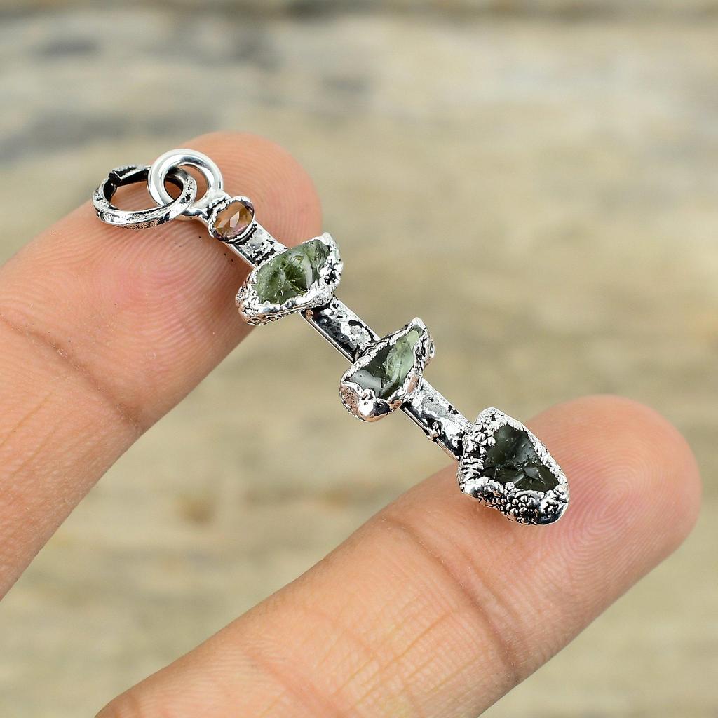 Aquamarin Rohanhänger Elektrogeformter Kupferanhänger Versilberter Anhänger Edelsteinanhänger Handgefertigter Anhänger Elektrogeformter Schmuck als Geschenk