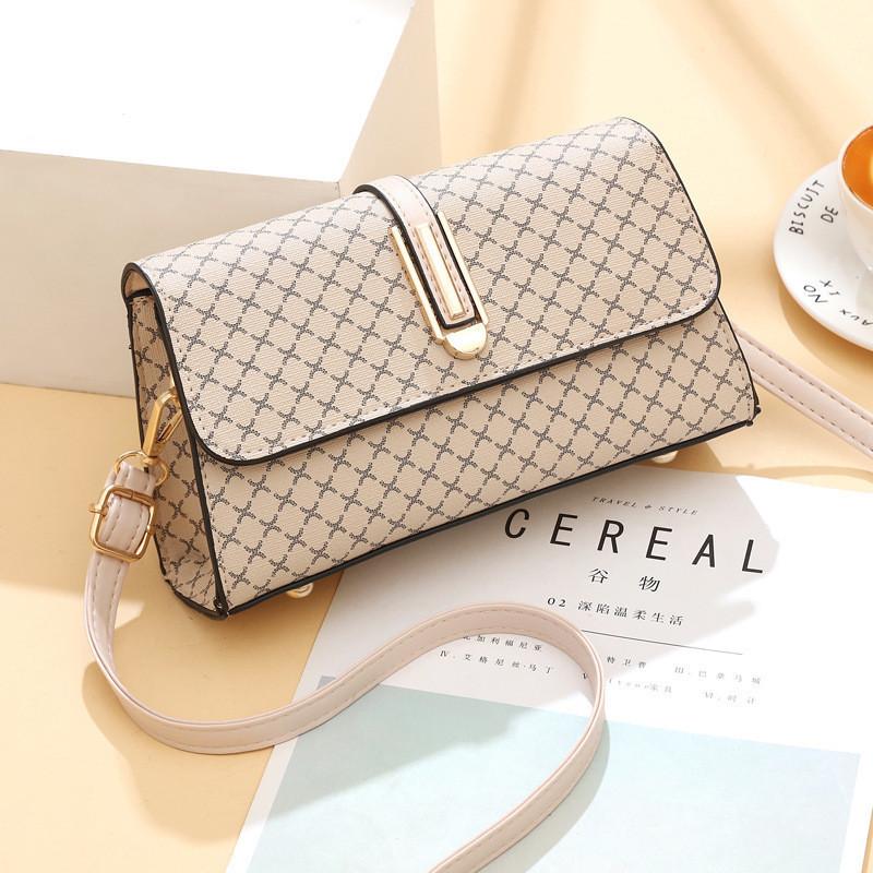 Stylish Women s Shoulder Bag 2023 New Fashion Middle-aged Women Bag
