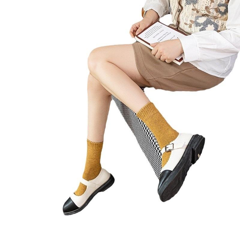 5 Pairs of Winter Men's and Women's Socks Padded and Thickened Warm Terry Solid-coloured Mid-calf Floor Socks Imitation Rabbit Wool Socks