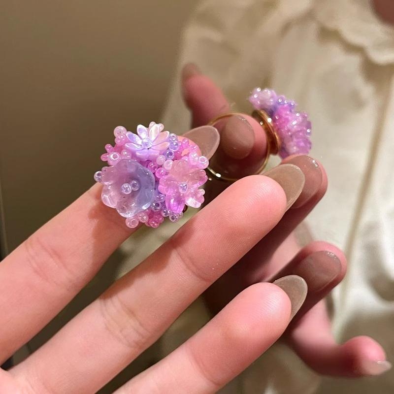 

Dopamine Hydrangea Flower Ring Female Niche Design Sweet Beaded Finger Ring фіолетовий