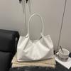 New large-capacity commuter bag women's popular shoulder underarm bag casual versatile fashion simple tote bag