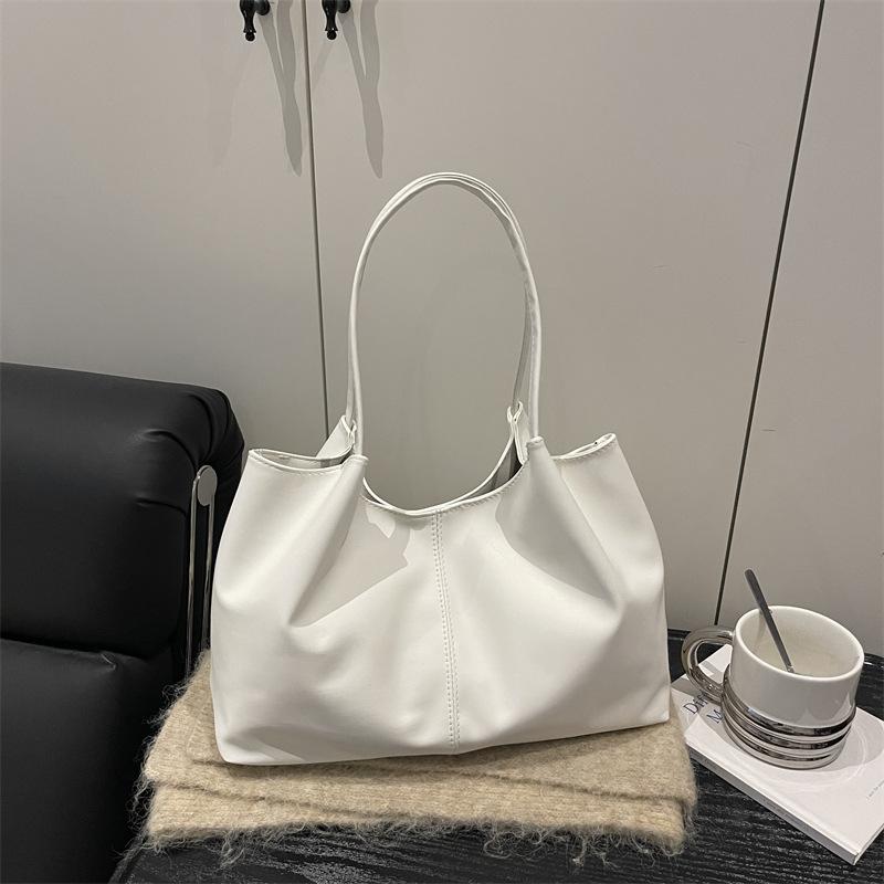 New large-capacity commuter bag women's popular shoulder underarm bag casual versatile fashion simple tote bag