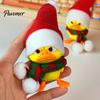 Décoration de pièce amusante et festive, Ornement Petit Canard de Noël, Figurine Mignonne Imprimée en 3D, Animaux Figurine Amovible pour la Maison et Design Foulard,