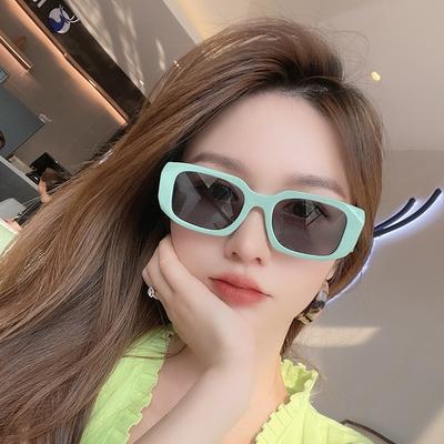 Fashion Sunglasses Classic Retro Square Glasses Women Brand Vintage Travel Small Rectangle Sun Glasses Female Eyewear Anti-Glare