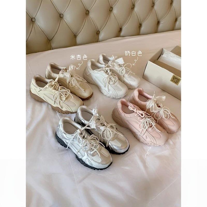 Crescent moon bottom~ lace pearl belt inner height increase casual Forrest Gump shoes women's lace-up versatile spring new German training shoes