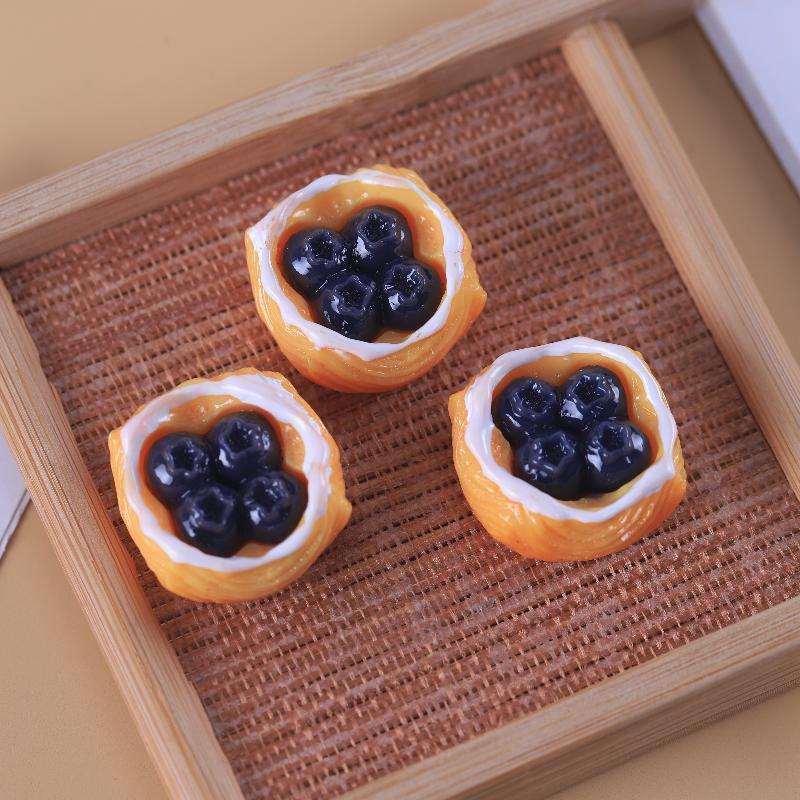 

Игровой набор «Сделай сам» для миниатюрной еды: Украшения для торта и булочки из смолы 2.0cm x 2.5cm