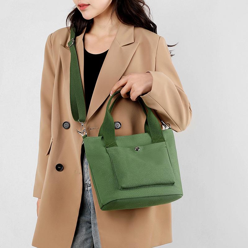 Literary and Simple Handbag 2025 New Canvas Bag Women's Large-capacity Shoulder Messenger Bag