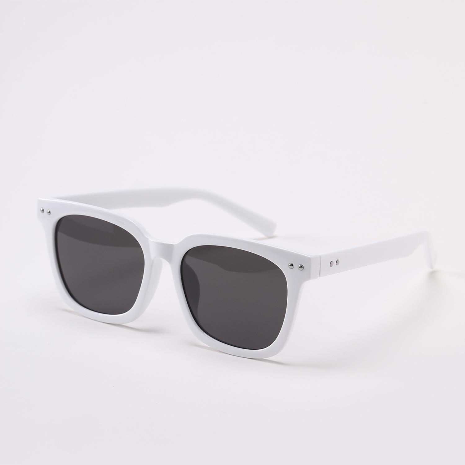 

Очки Tr8947 Jelly Full Frame Black Trend Small Face Sunglasses