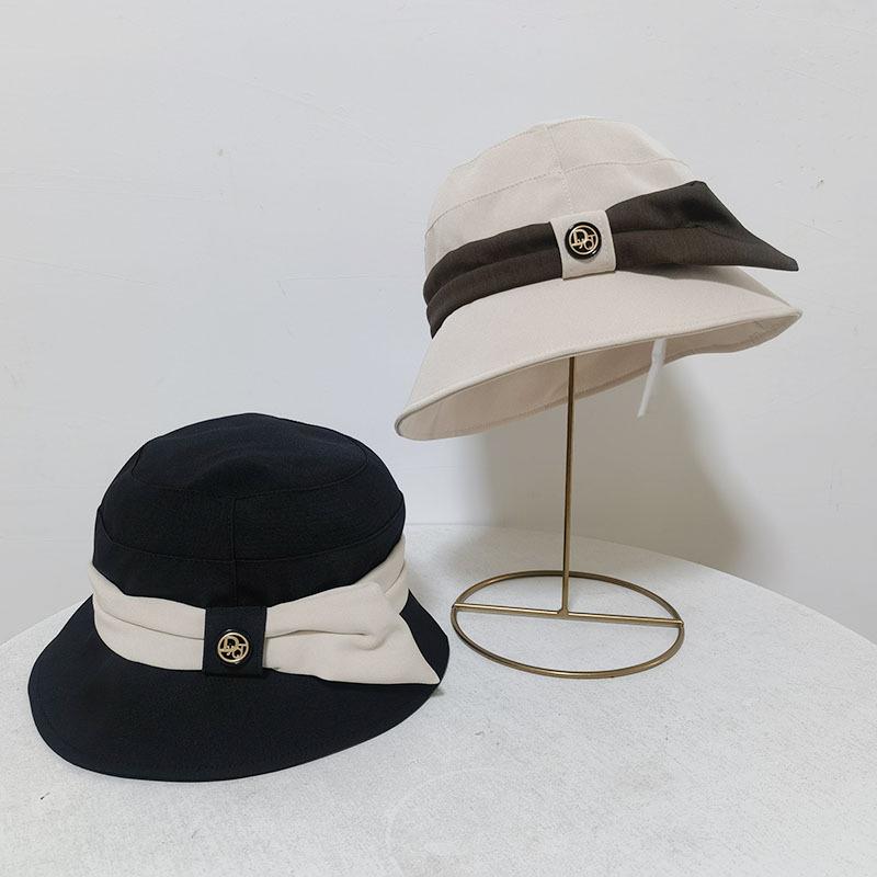 Women's Elegant Color-Block Bucket Hat for Spring and Autumn
