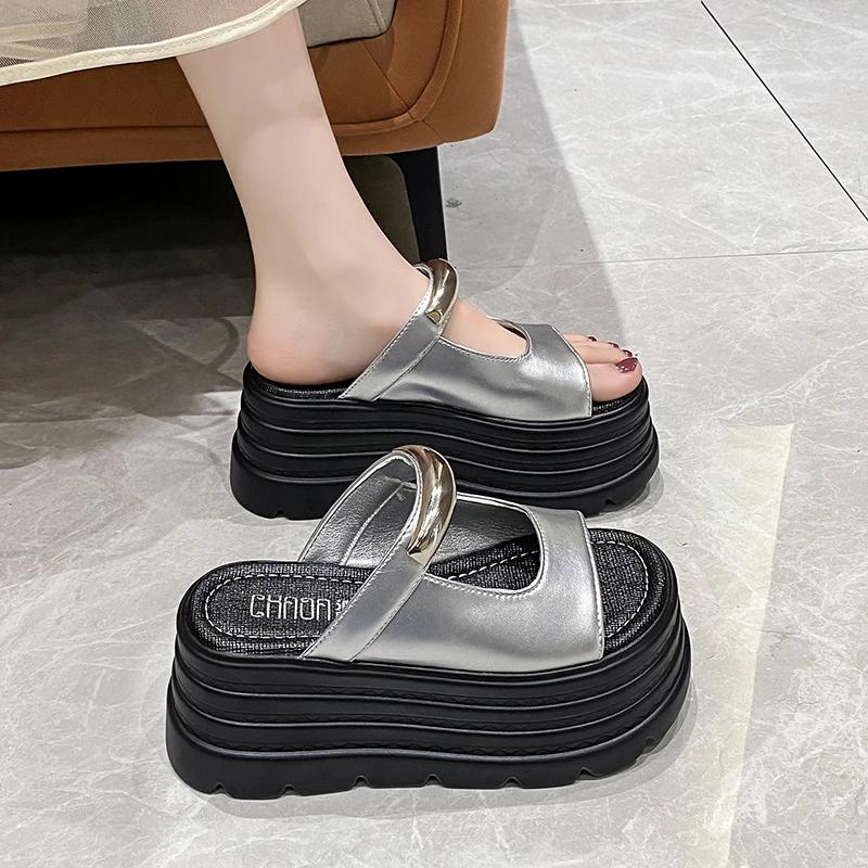 Fashion 8CM New Summer Women Slippers Flip-Flops Ladies Beach Bling Sandals Wedge Heels Shoes Black Woman Outside High Platform Slippers