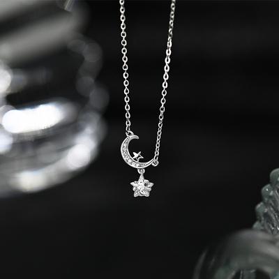 Exquisite, Light, Luxury, High Grade, Star Moon Necklace, Super Sparkling, Fashionable, Exquisite, Small, and Small Collarbone Chain