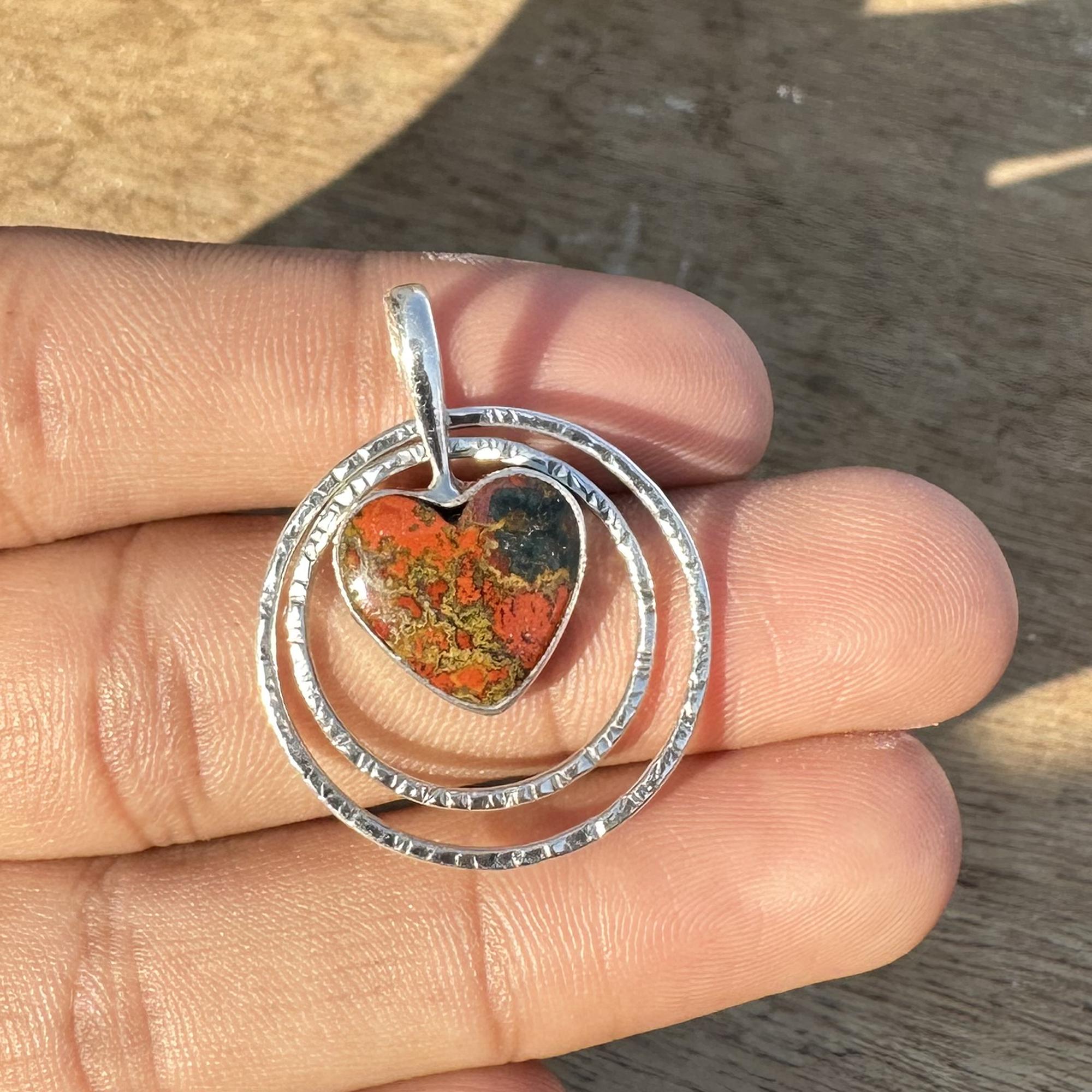

Moroccon Seam Agate Pendant, Agate Pendant Necklace, 925 Sterling Silver Pendant Necklace, Designer pendant, Silver Jewelry Anniversary Gift 1.31 Inches length красный