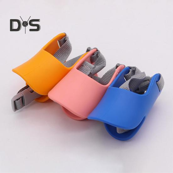 Anti Bite Duck Mouth Shape Dog Muzzle Silicone Duck Bill Dog Mouth Cover Adjustable Dog Muzzle Face Guard for Small Medium Dogs