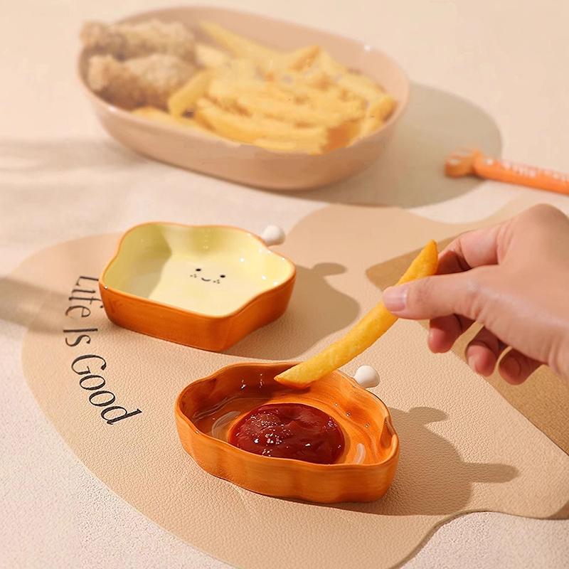 Ceramic Bread Plate Cute Croissant Pattern Dessert Plate Creative Plate Ceramic Seasoning Plate Dipping Plate Outdoor Tableware