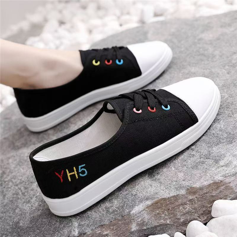 New low-top canvas shoes female student flat casual shoes sports casual board shoes lazy little white shoes