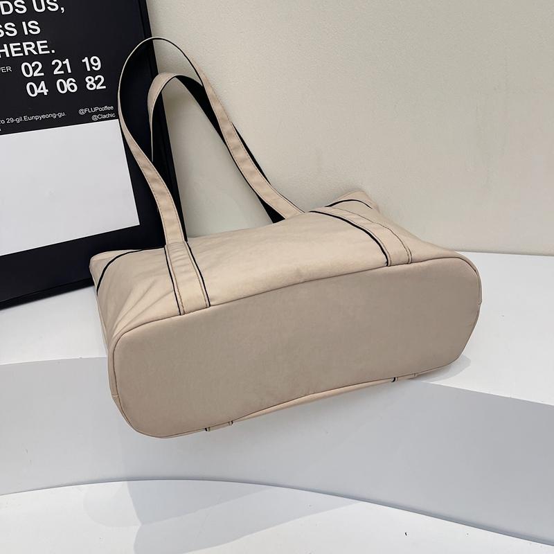 Large Capacity Commuting Tote Bag Lightweight Shoulder Bag Travel Shopping Bag Women's Bag