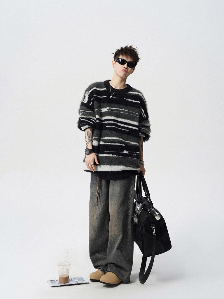 European Plus Size Mink Velvet Striped Knit Men's Sweater - Soft, Fluffy, Trendy for Autumn/Winter