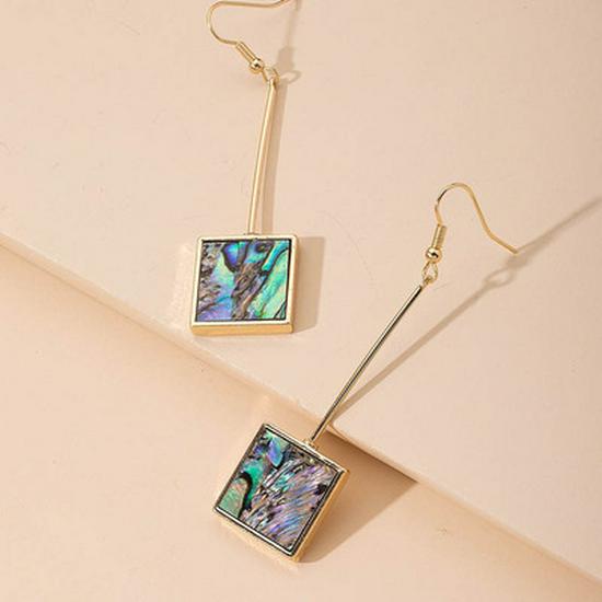 European  American Geometric Shell Stud Earrings - Versatile  Fashionable Statement Jewelry for Women