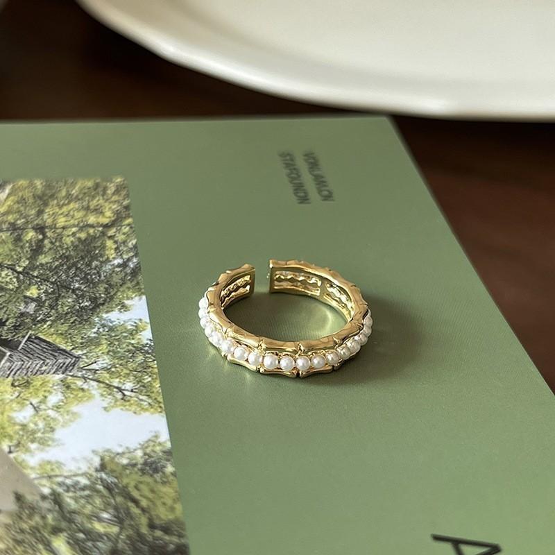 Fresh Style Chic Rabbit Ring For Women Featuring Geometric Design And Luxurious Feel