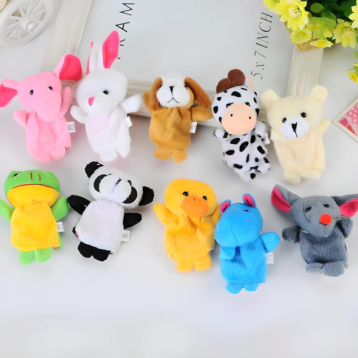 XXU Lot de 12 marionnettes à doigt en peluche avec animaux de dessin animé, jouets de narration