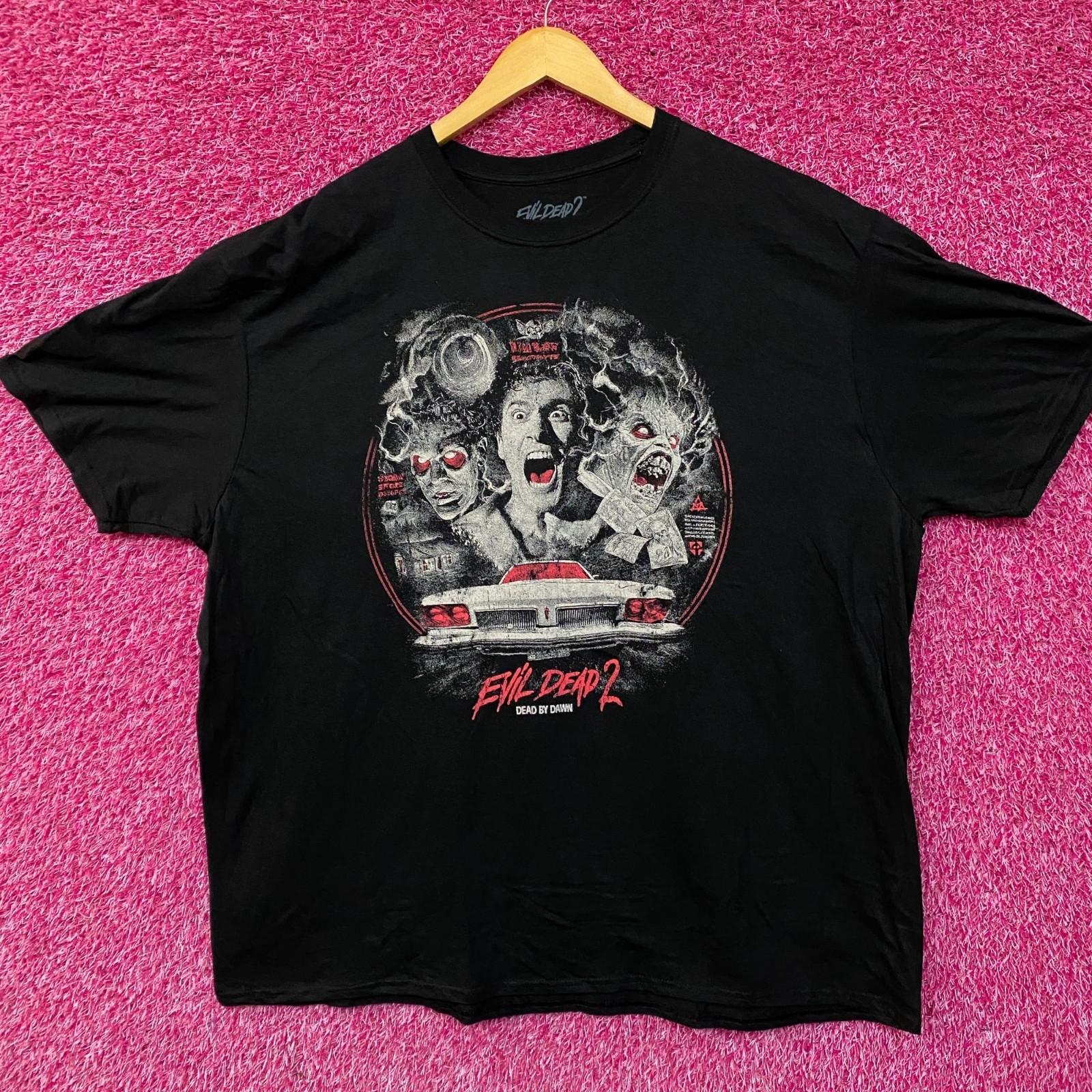 

The Evil Dead 2 Dead by Dawn Movie Poster T-Shirt M
