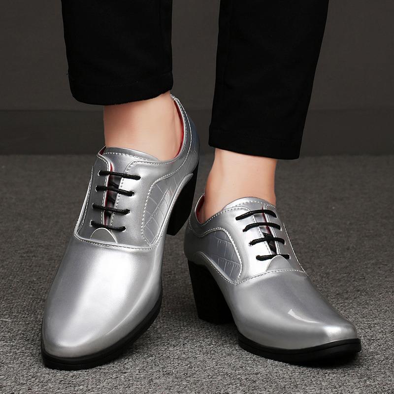 Men Dress Shoes Luxury Patent Leather Casual Leather Shoes Fashion Pointe Heightened Wedding Shoe Gold Shiny Dress Leather Shoes