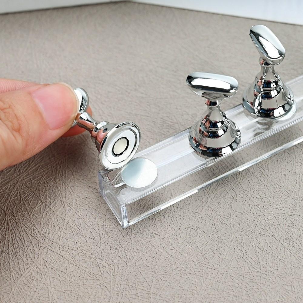 5Pcs Crystal Base Magnetic Nail Art Holder Multi-color Nail Art Display Stand Manicure Tools
